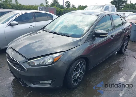 2018 Ford Focus Sel z USA, uszkodzony, nr VIN 1FADP3H24JL264994